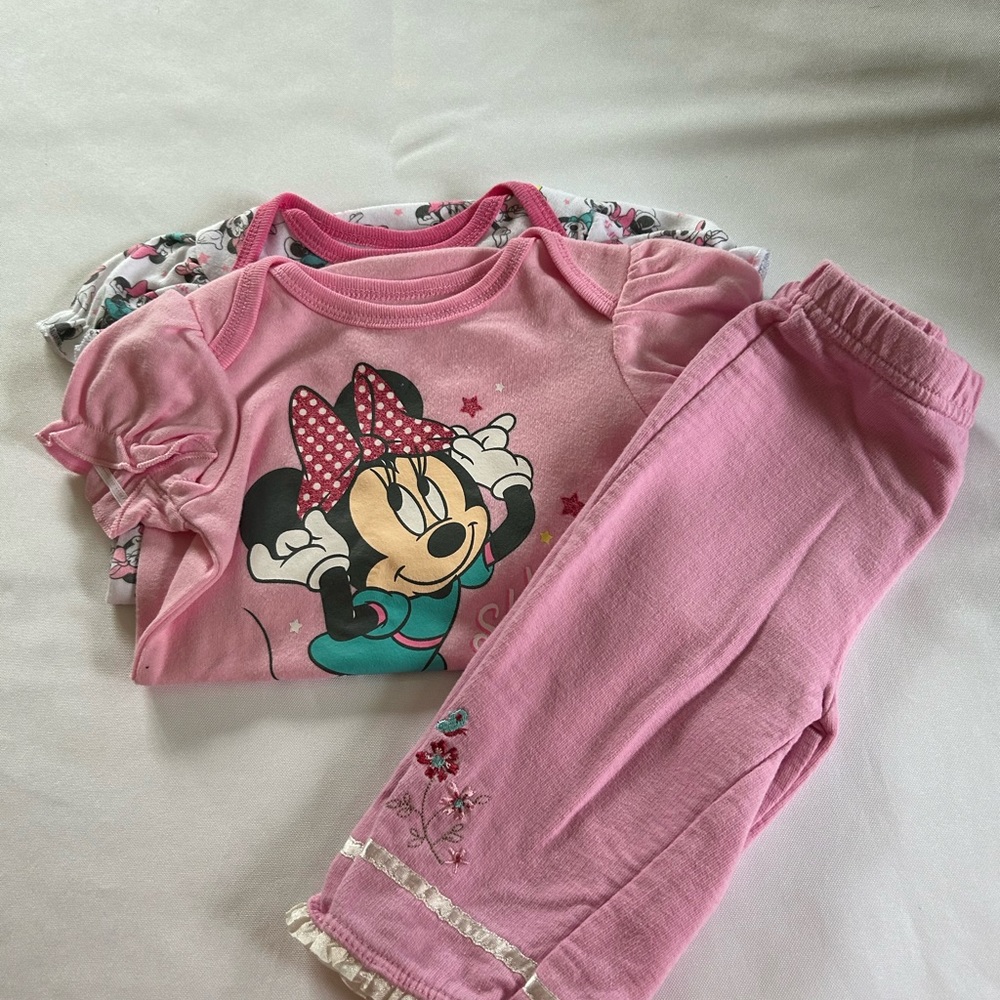 Disney baby Minnie onesies and pant
